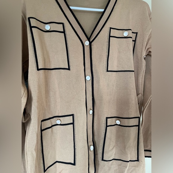 women's LIGHT TAN cardigan and matching wide-leg pants set NWOT SIZE MEDIUM - Picture 3 of 5